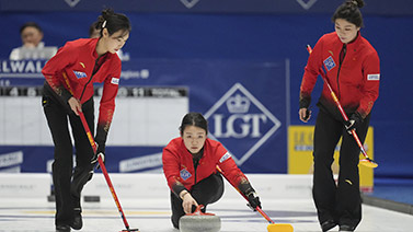 上更大的挑 上更大的挑